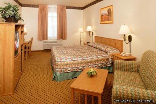The Inn At Rolling Hills Casino & Resort Corning Værelse billede